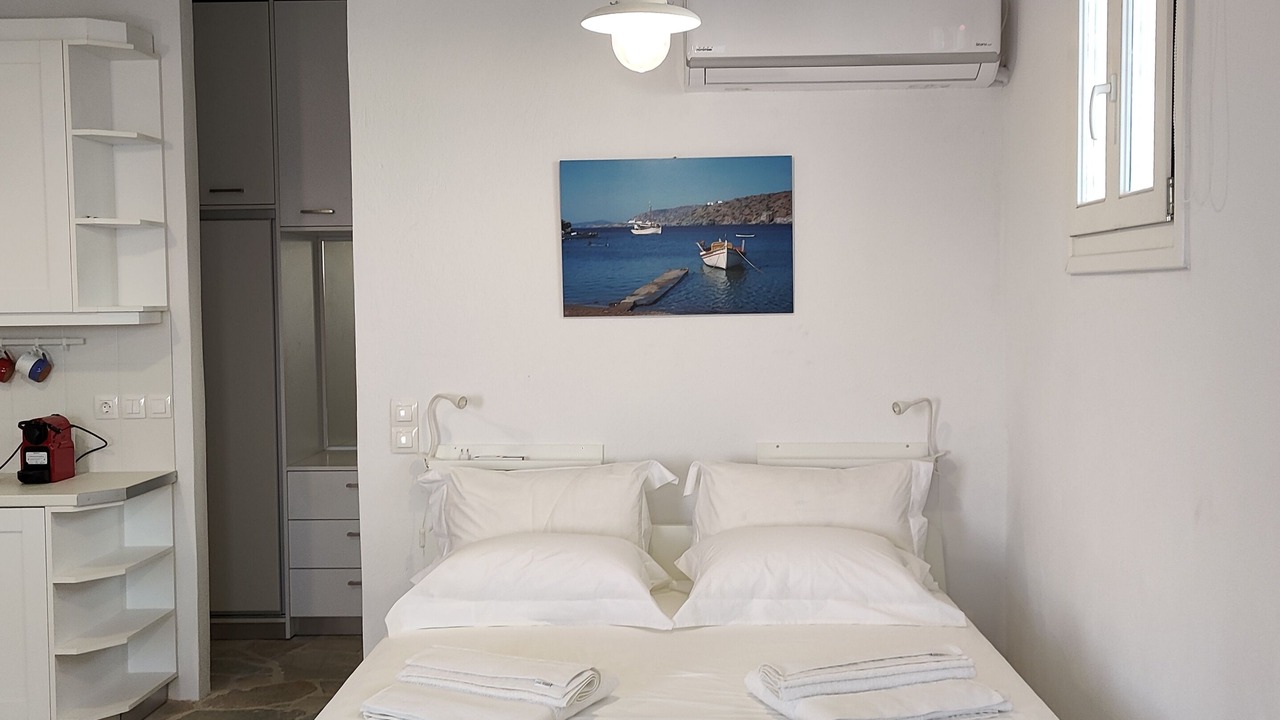 Photo of Bedroom in Sifnos