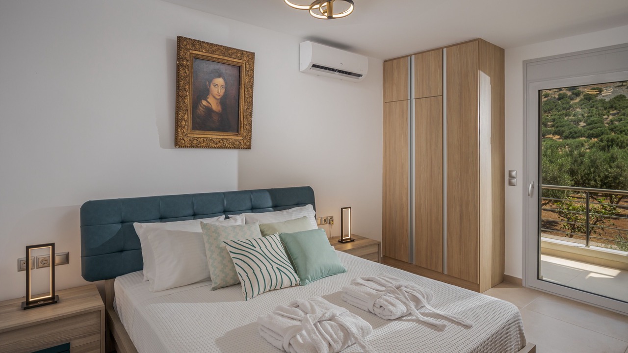 Photo of Bedroom in Pefki