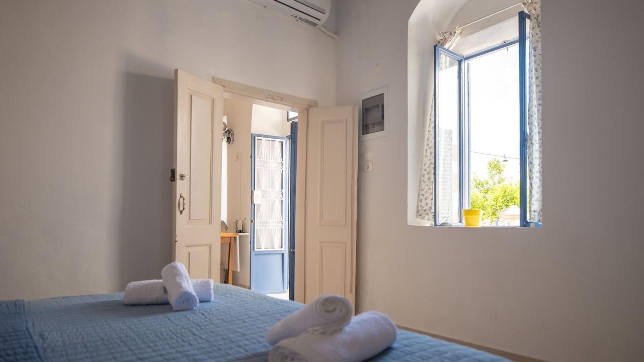 Photo of Bedroom in Lardos