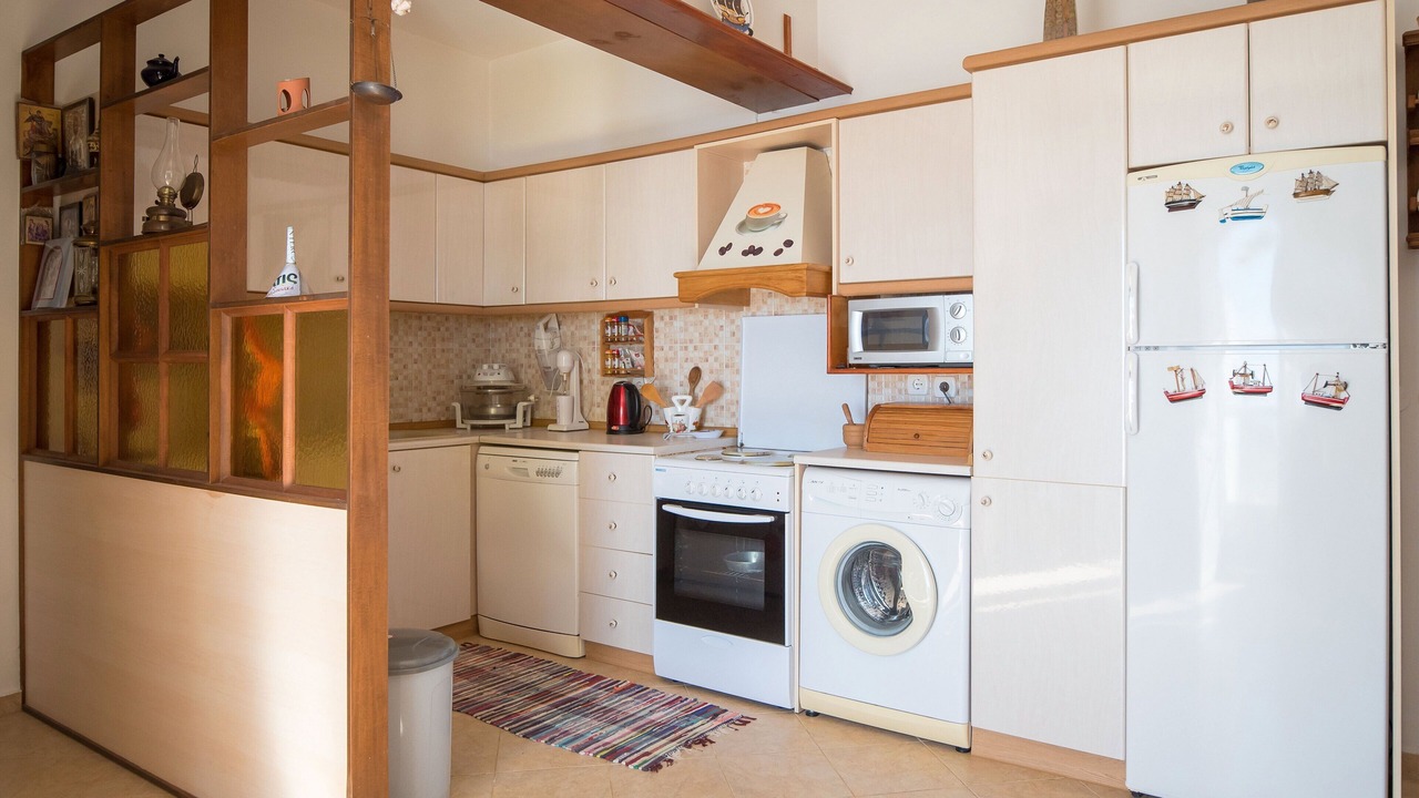 Photo of Kitchen in Lahania