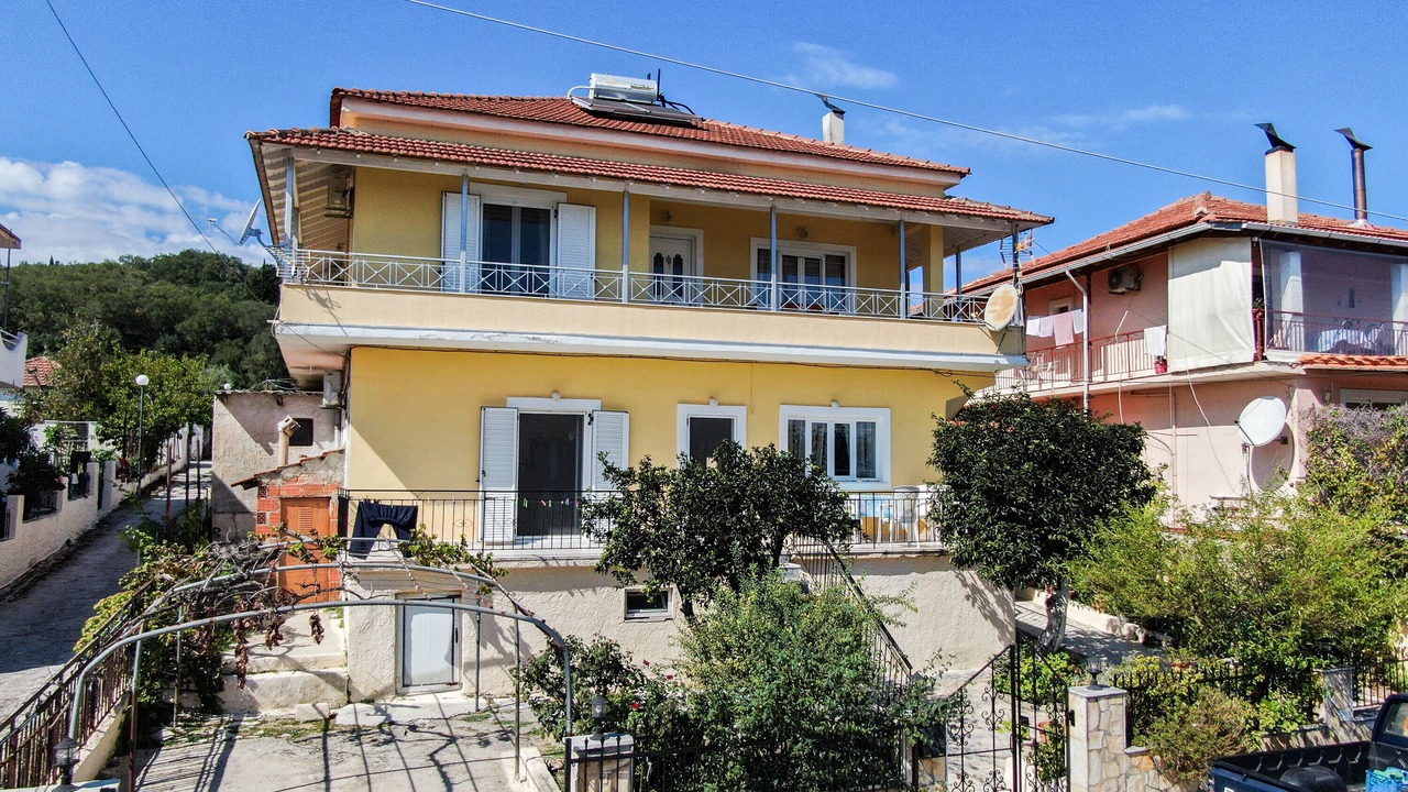 Photo of Outdoor in Petriti