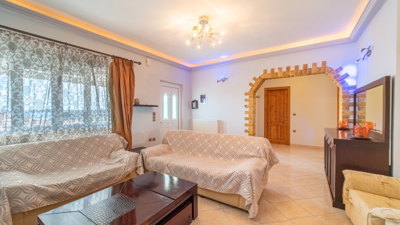 Photo of Livingroom in Petriti