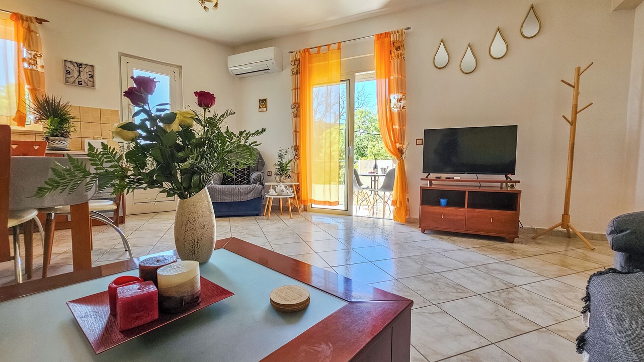 Photo of Livingroom in Petaloudes