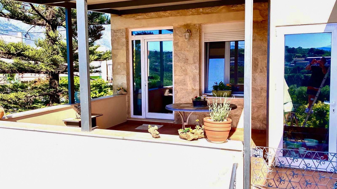 Photo of Patio Balcony in Episkopi