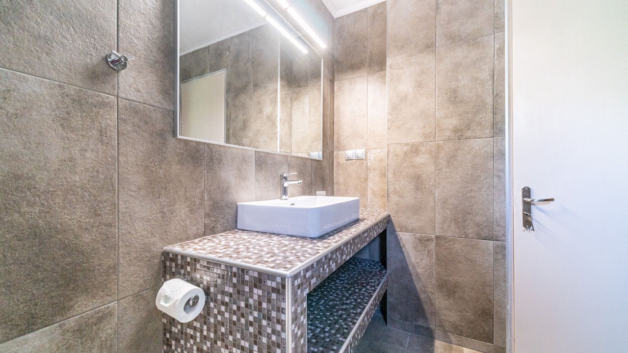 Photo of Bathroom in Chlomatiana