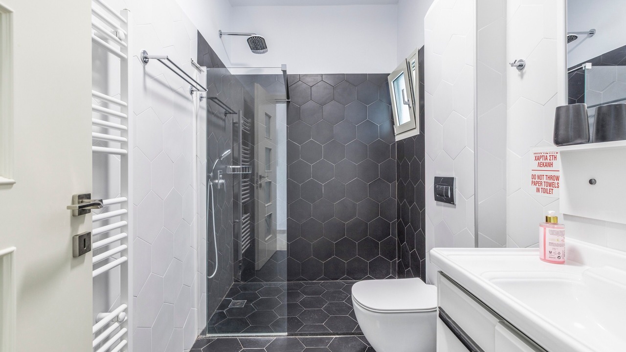 Photo of Bathroom in Kamilari