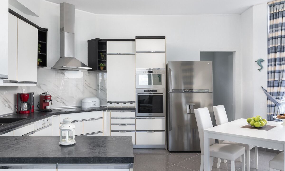 Photo of Kitchen in Petaloudes