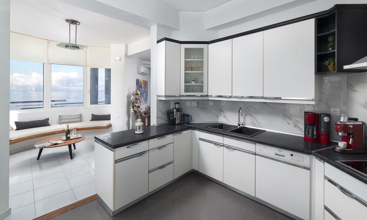 Photo of Kitchen in Petaloudes