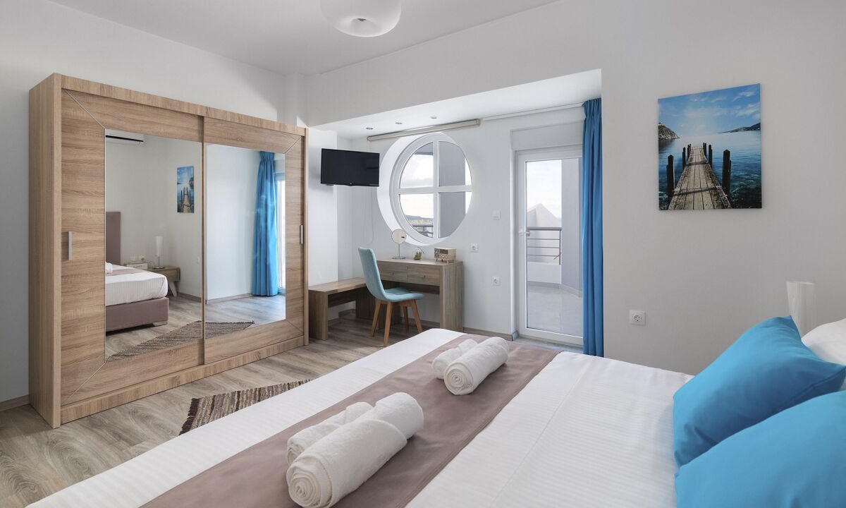 Photo of Bedroom in Petaloudes
