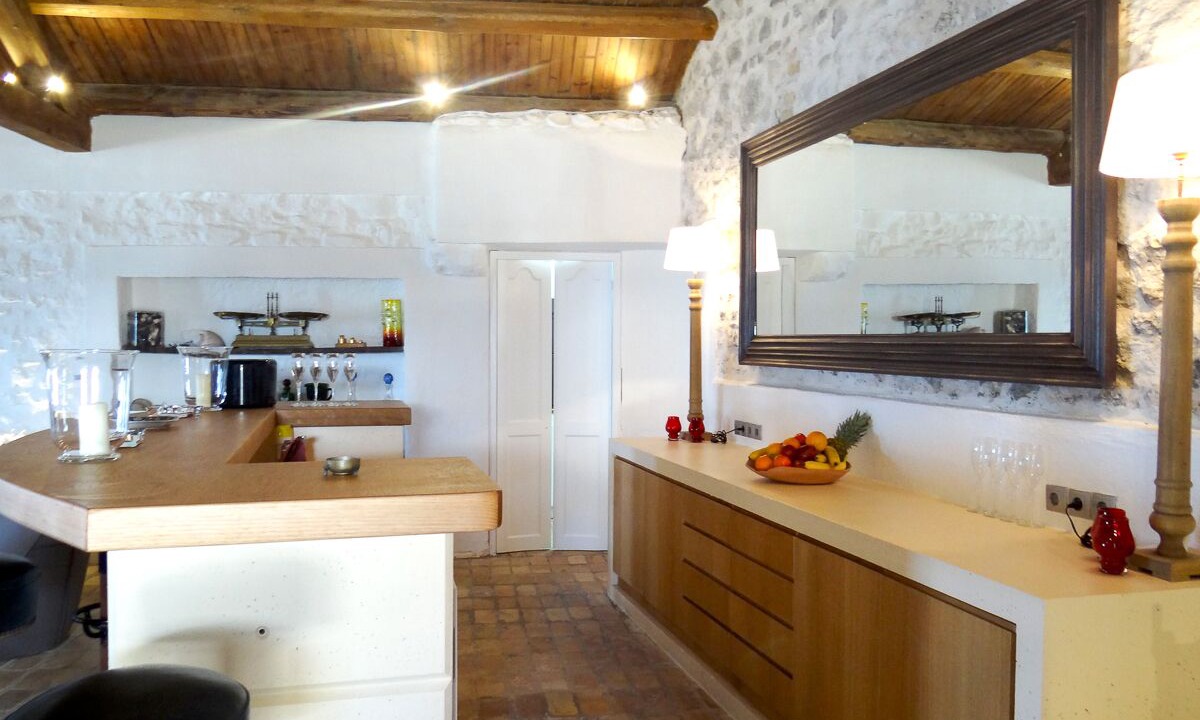 Photo of Kitchen in Chlomos