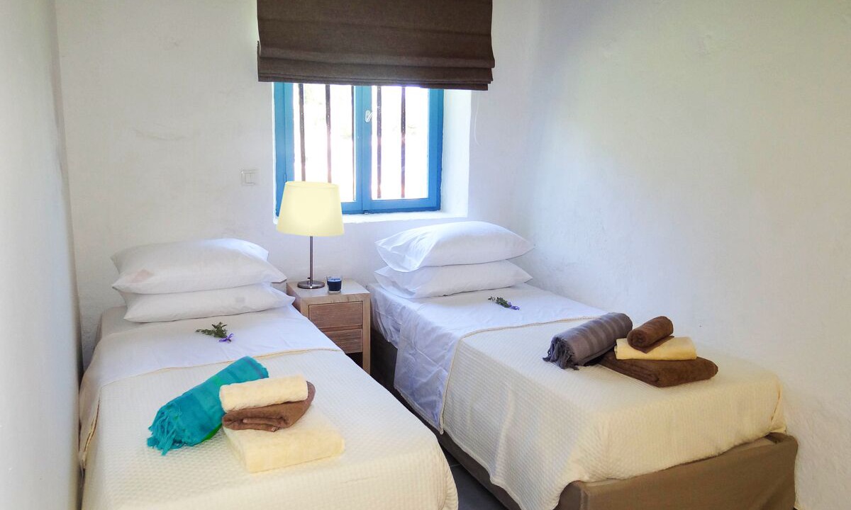Photo of Bedroom in Chlomos