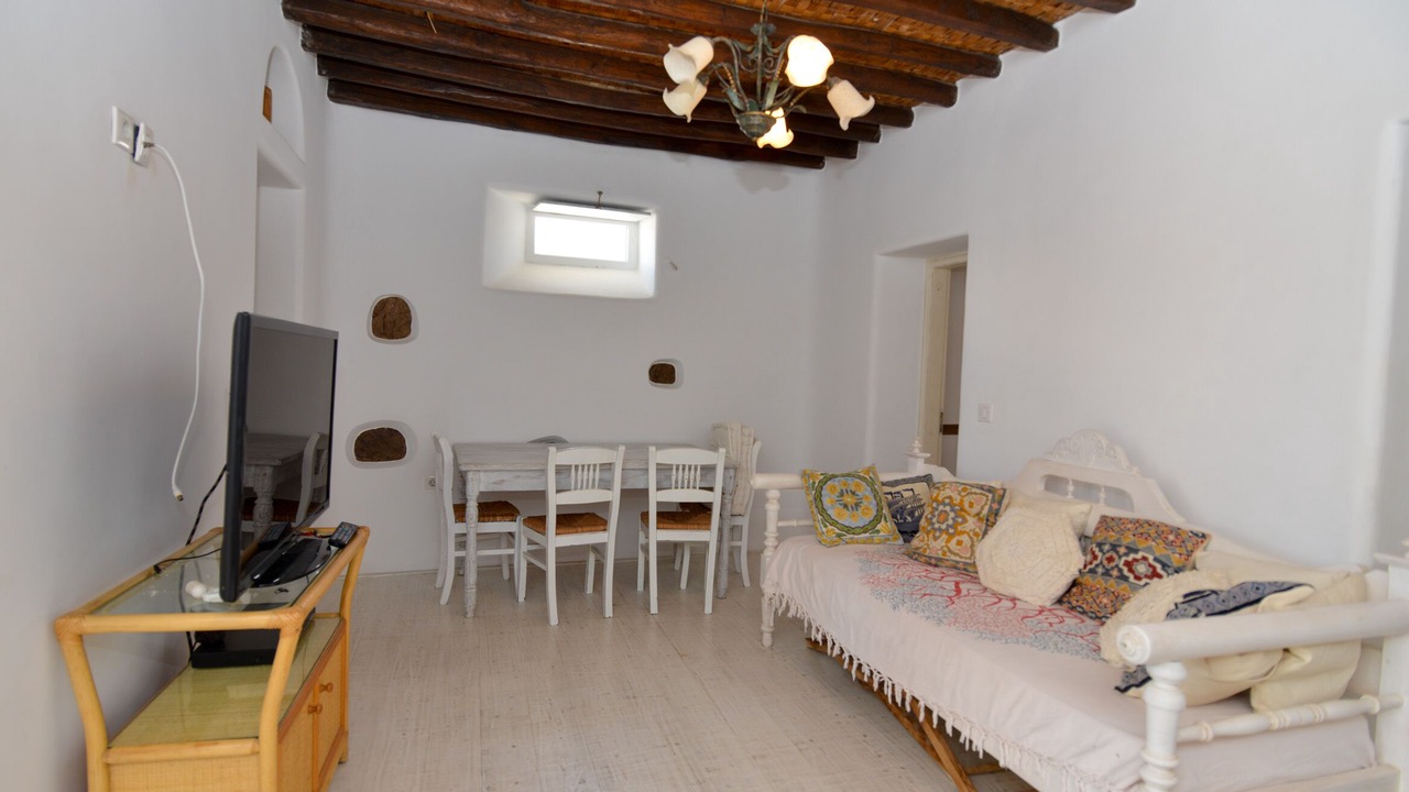 Photo of Livingroom in Ano Mera
