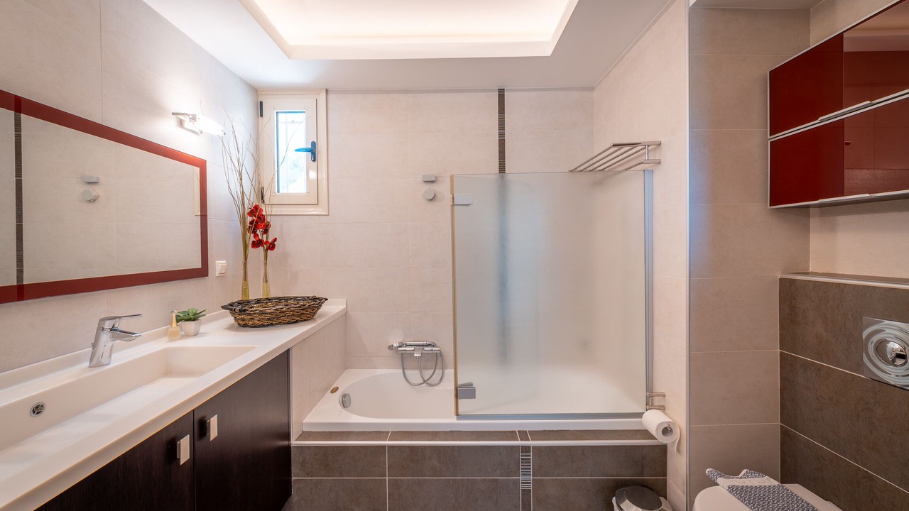 Photo of Bathroom in Kounavi
