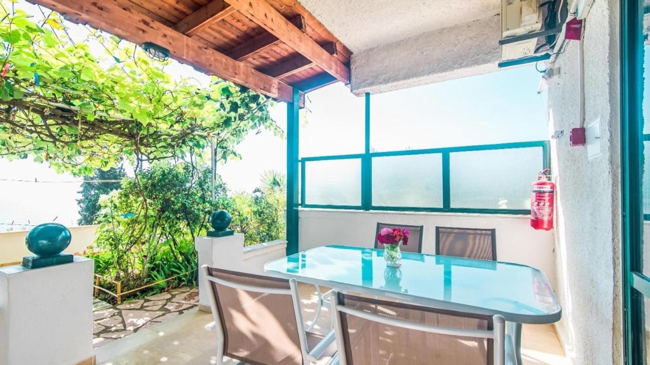Photo of Patio Balcony in Dafnata