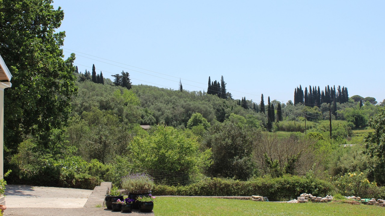 Photo of Outdoor in Doukades