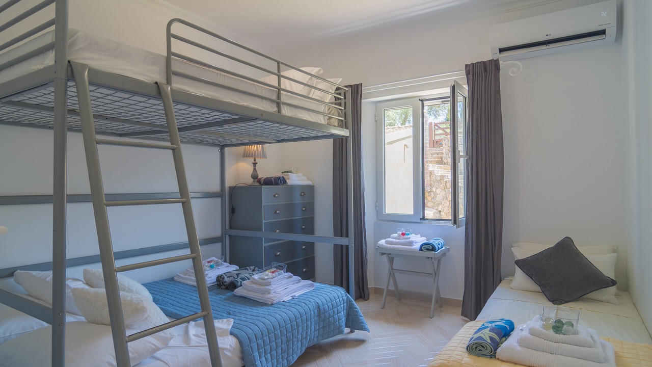 Photo of Bedroom in Doukades