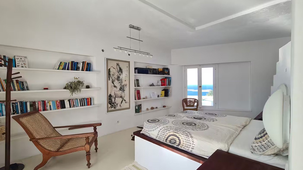 Photo of Bedroom in Nea Cryssi Akti