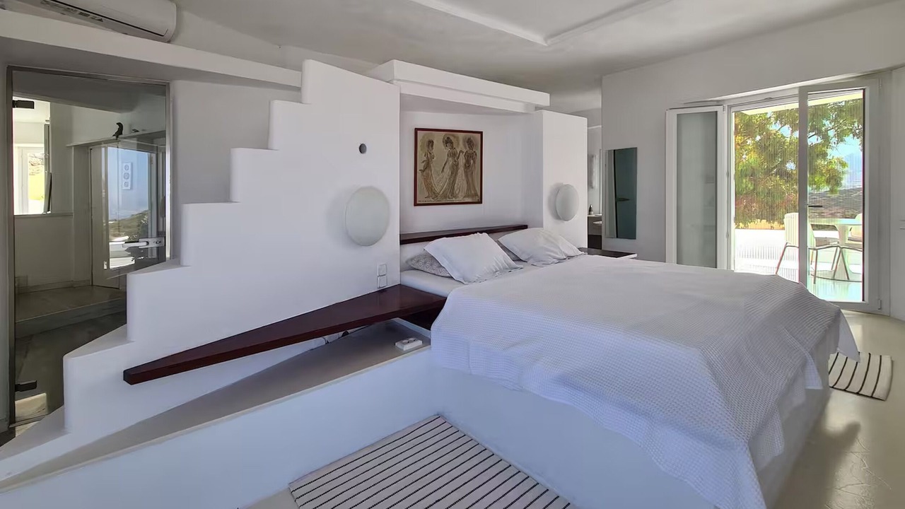 Photo of Bedroom in Nea Cryssi Akti