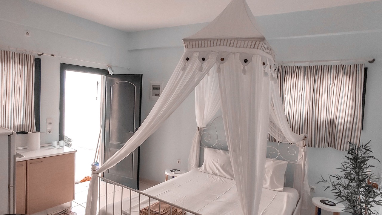 Photo of Bedroom in Milos