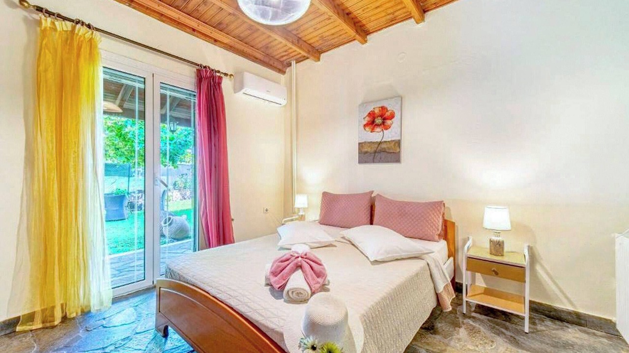 Photo of Bedroom in Chalikounas
