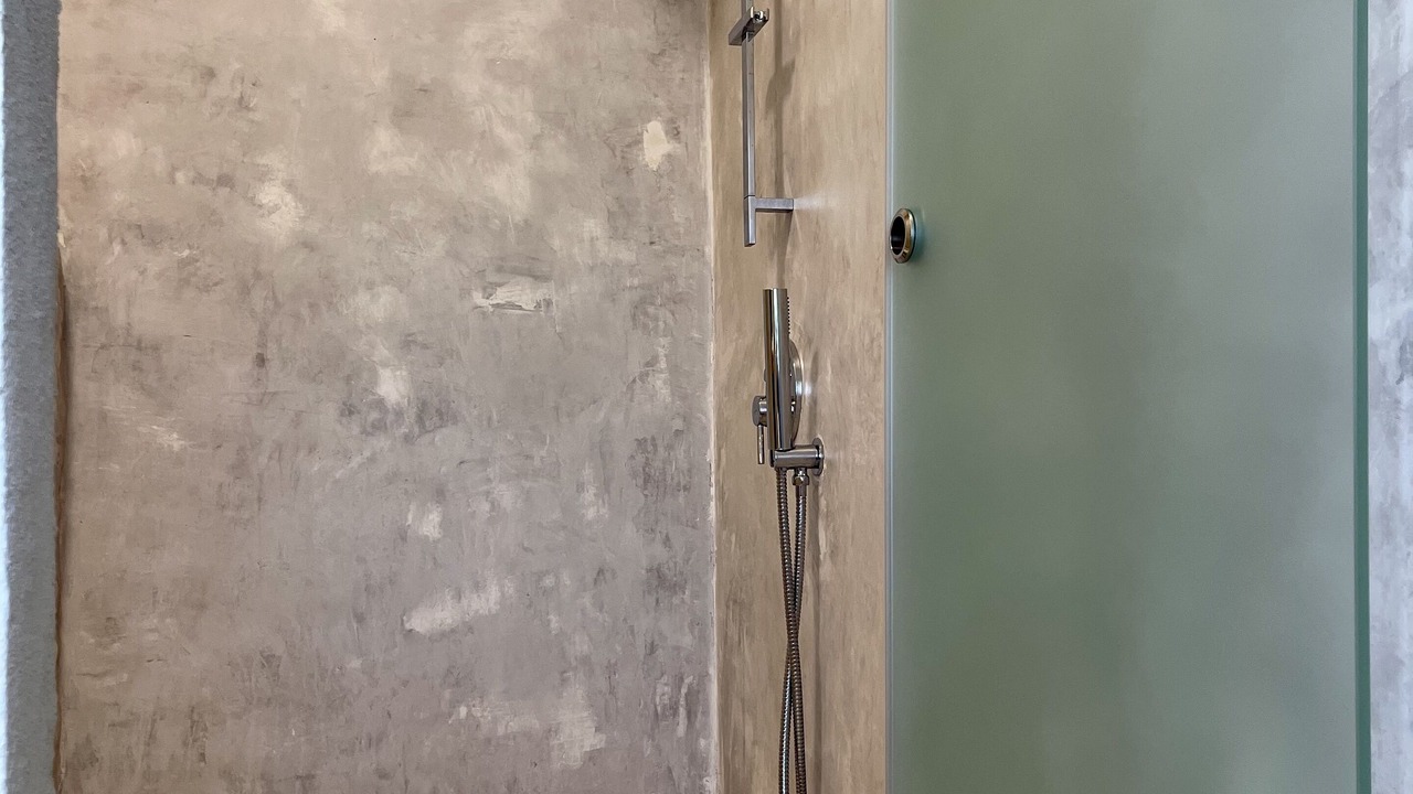 Photo of Bathroom in East Mani