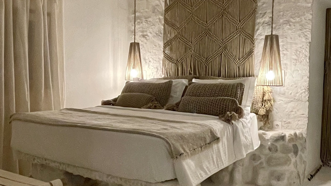 Photo of Bedroom in East Mani