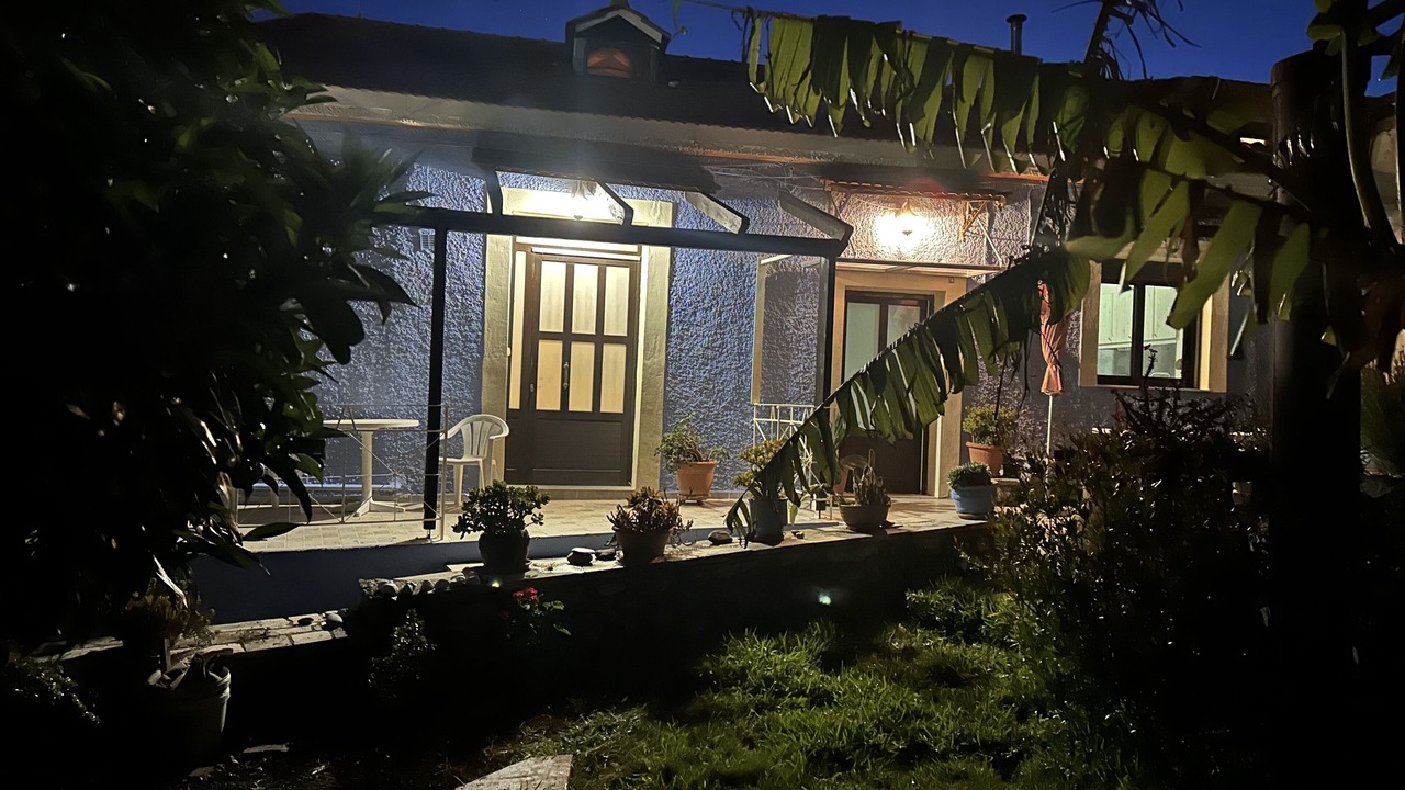 Photo of Patio Balcony in Monopari