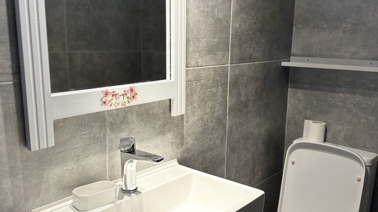 Photo of Bathroom in Monopari