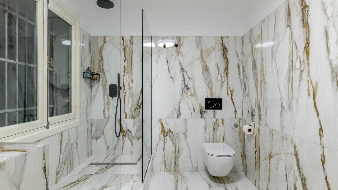 Photo of Bathroom in Plaka