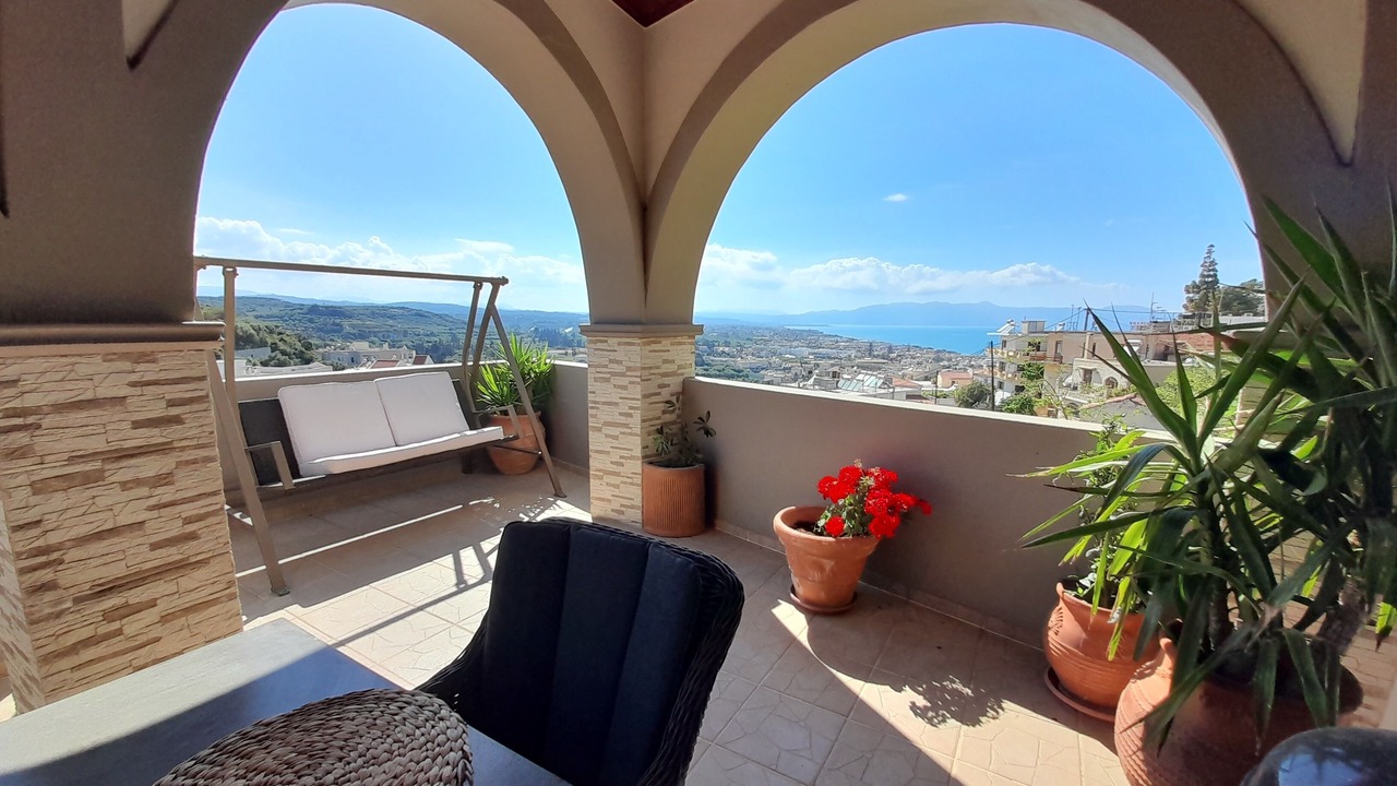Photo of Patio Balcony in Platanias Town