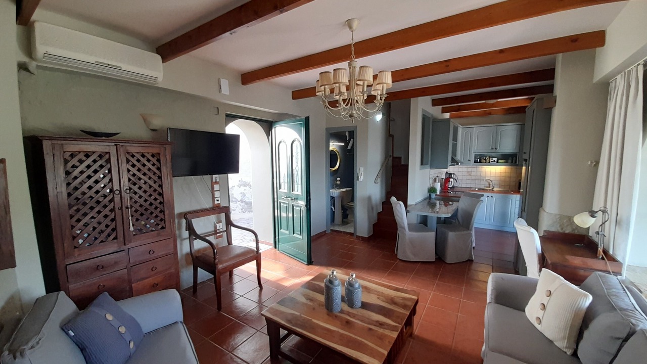 Photo of Livingroom in Platanias Town