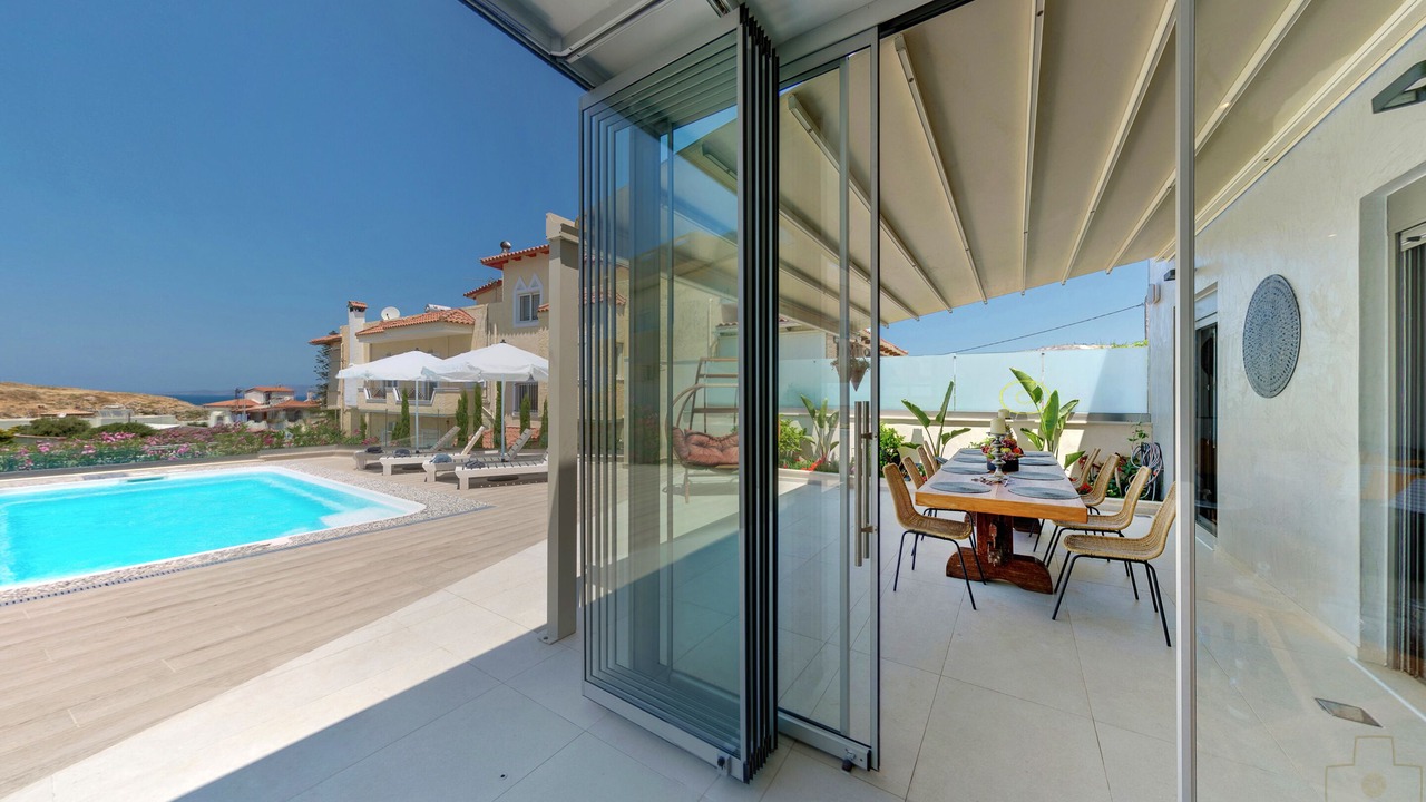 Photo of Outdoor in Karteros