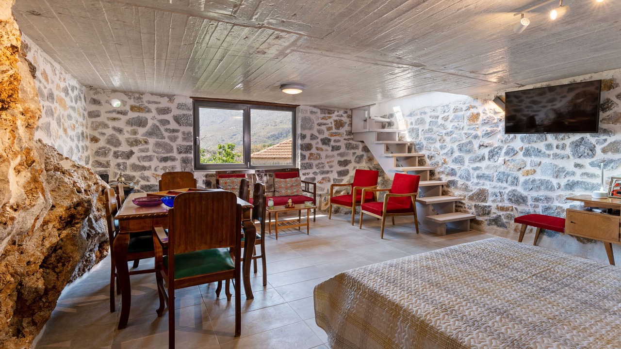 Photo of Bedroom in Mesonisia