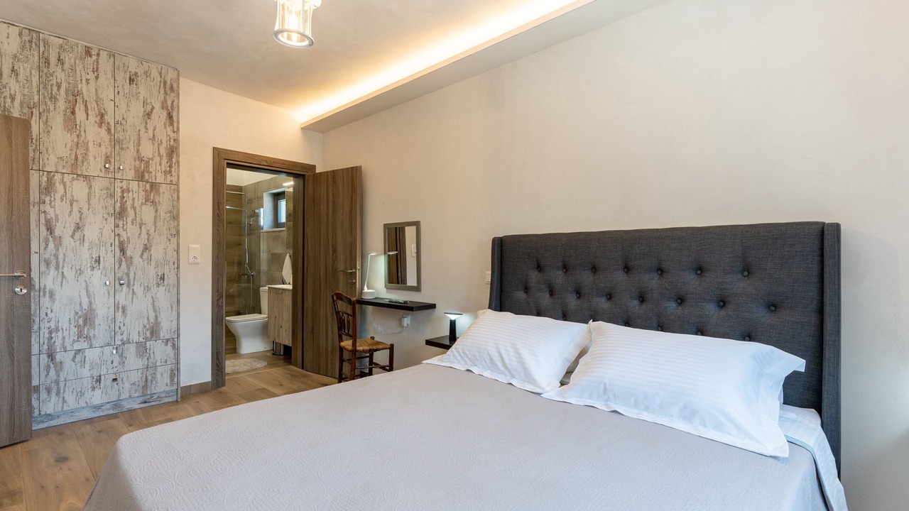 Photo of Bedroom in Mesonisia