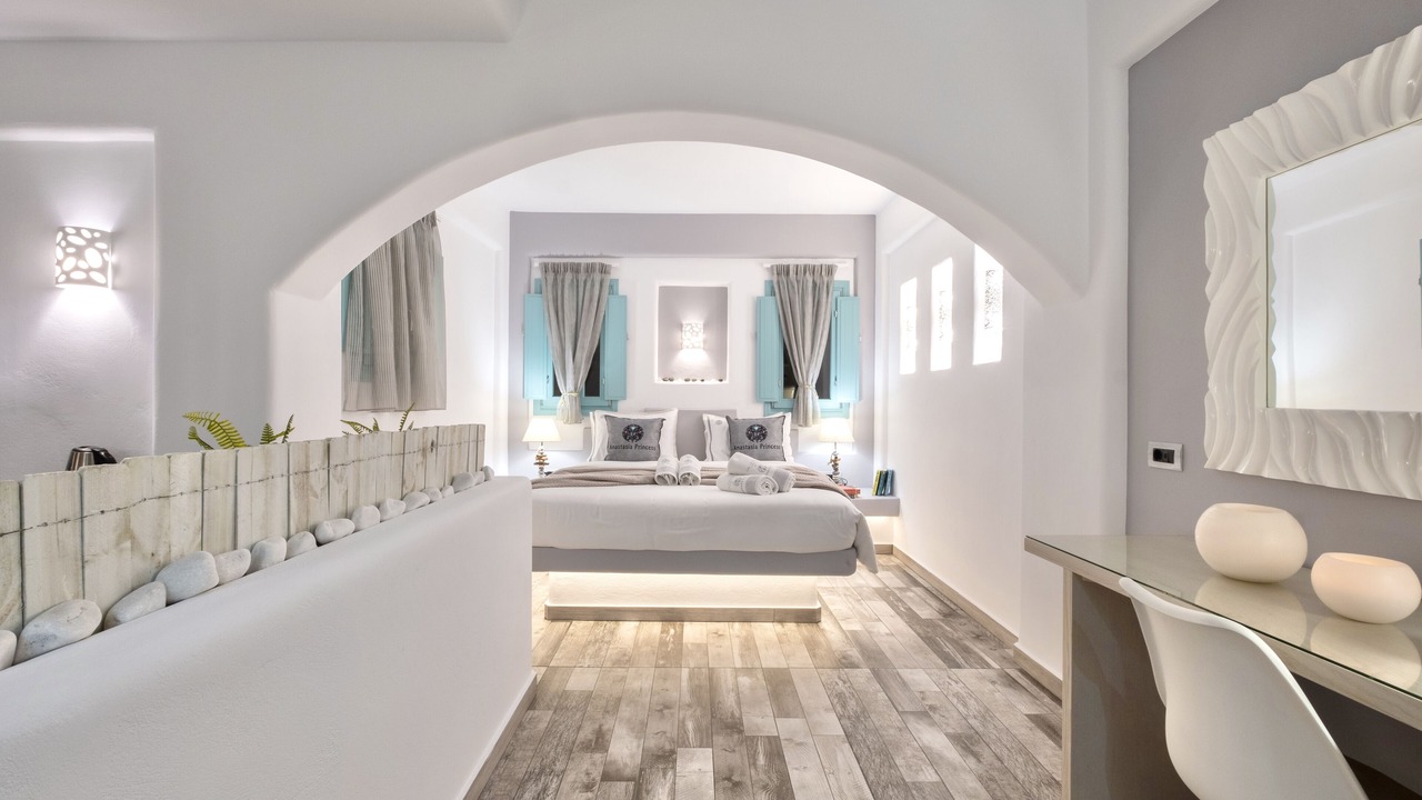 Photo of Bedroom in Perissa