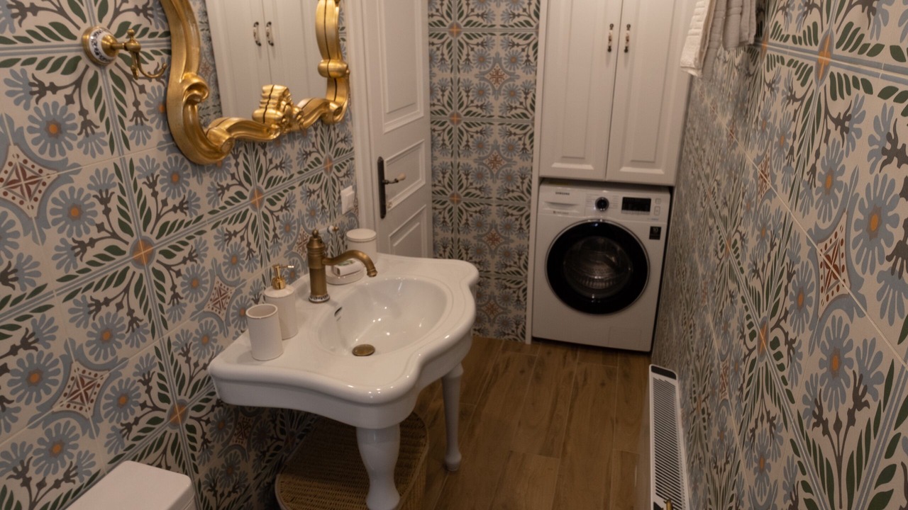 Photo of Bathroom in Old Town