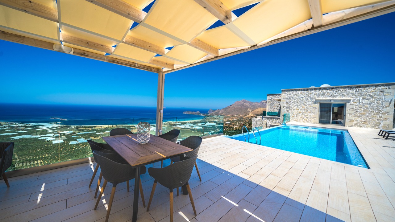 Photo of Outdoor in Platanos