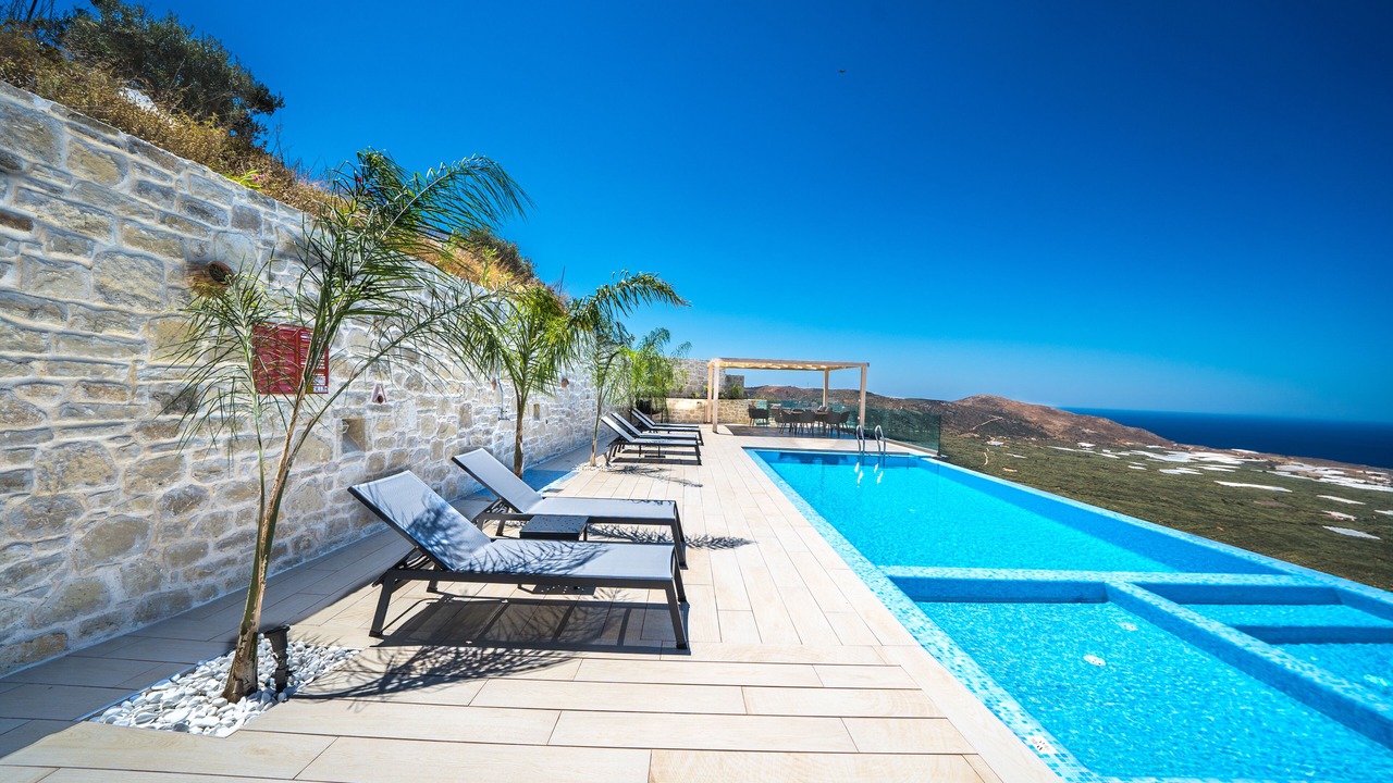 Photo of Outdoor in Platanos