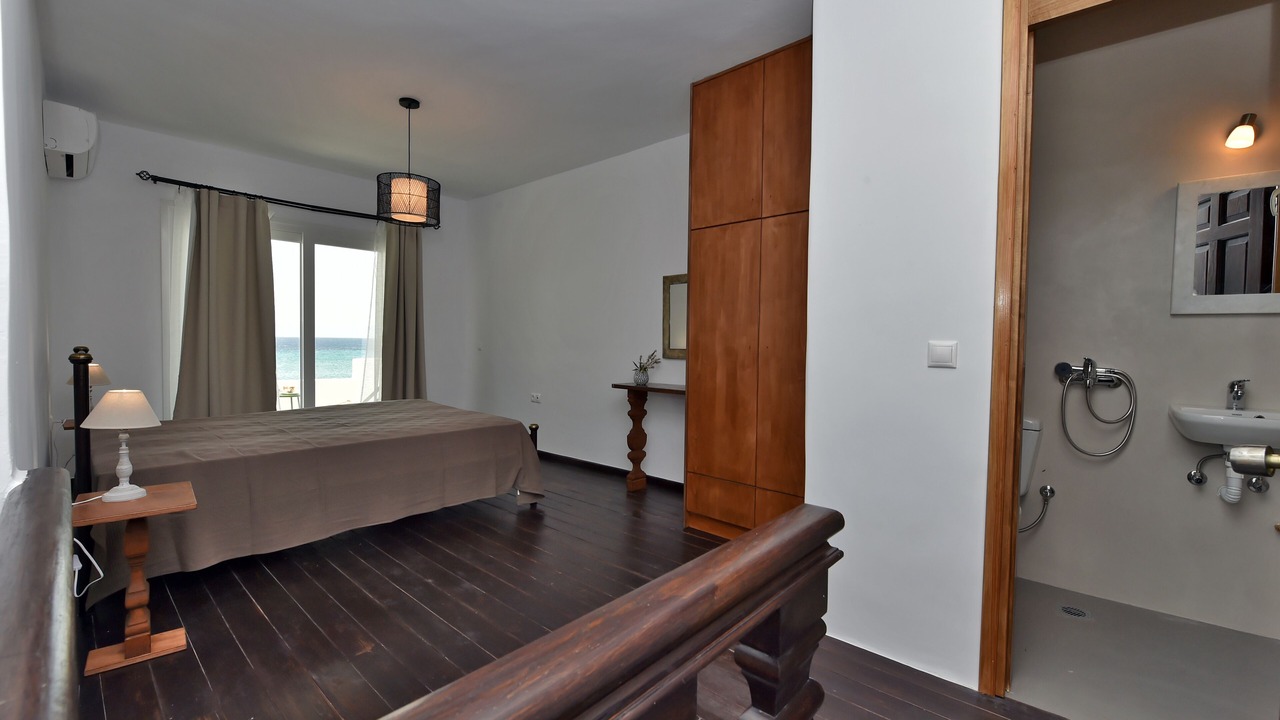 Photo of Bedroom in Exomvourgo
