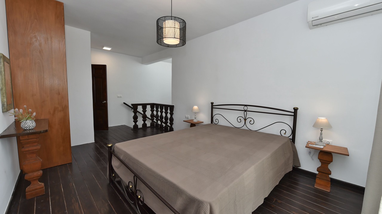 Photo of Bedroom in Exomvourgo