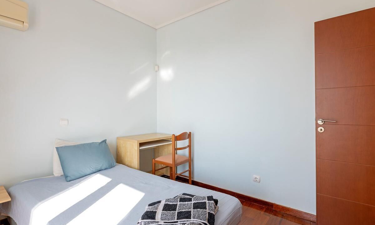 Photo of Bedroom in Saronida