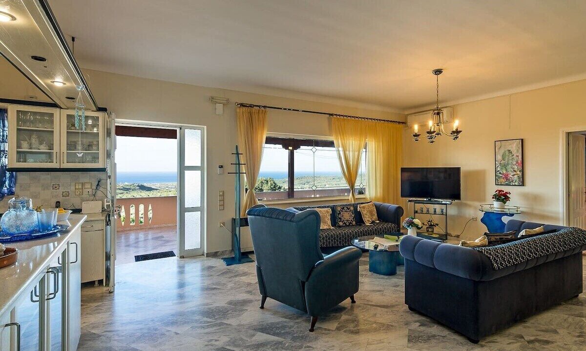 Photo of Bedroom in Polemarchi