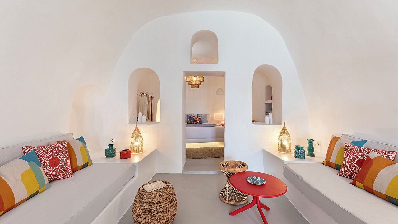 Photo of Bedroom in Oia