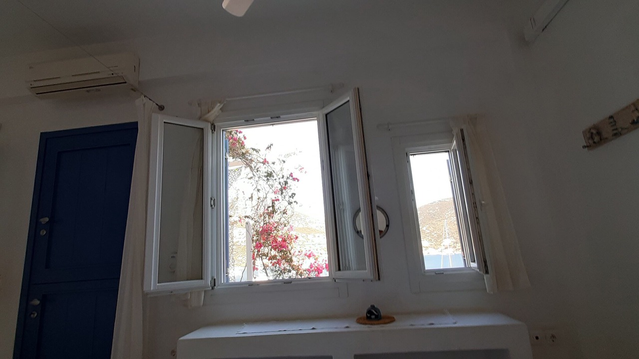 Photo of Bedroom in Vathi