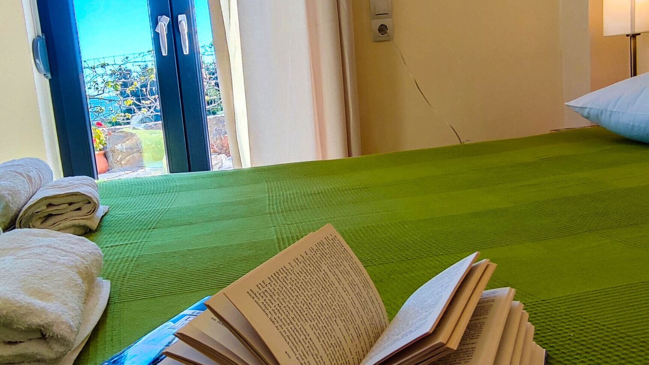 Photo of Bedroom in Triopetra