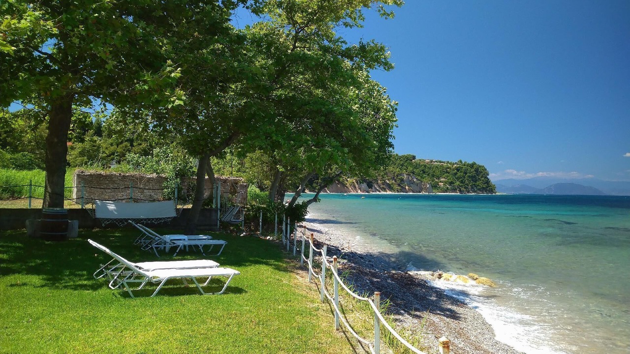 Photo of Outdoor in Aravissos