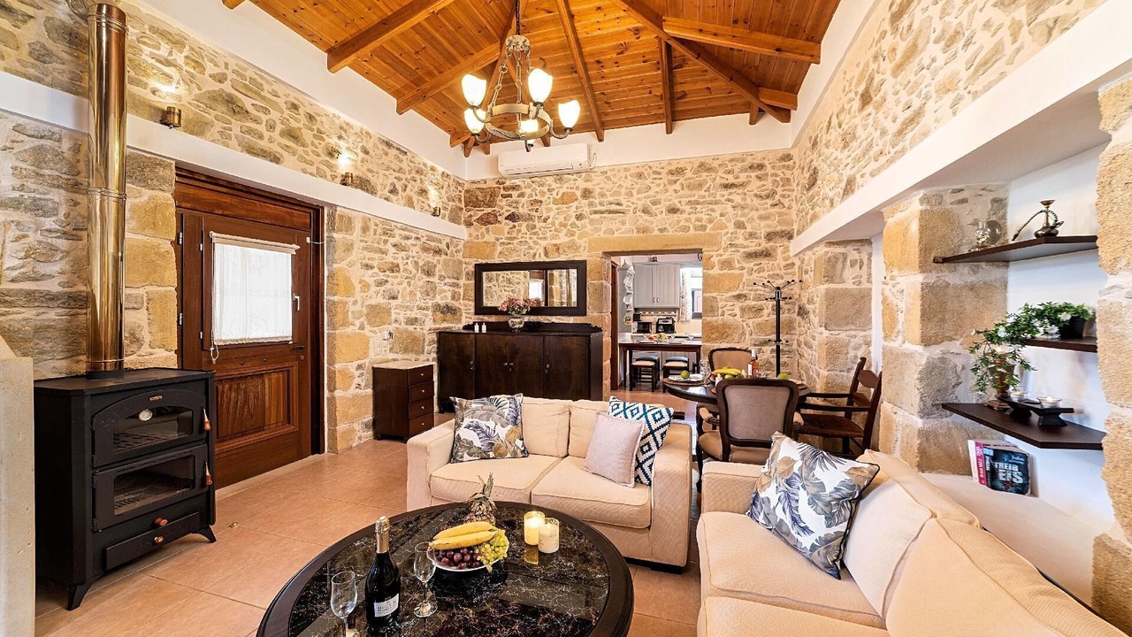 Photo of Livingroom in Pervolakia