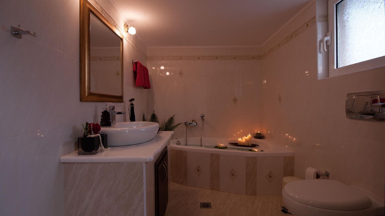 Photo of Bathroom in Mathes