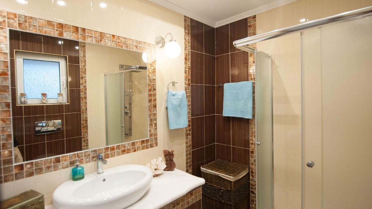 Photo of Bathroom in Mathes