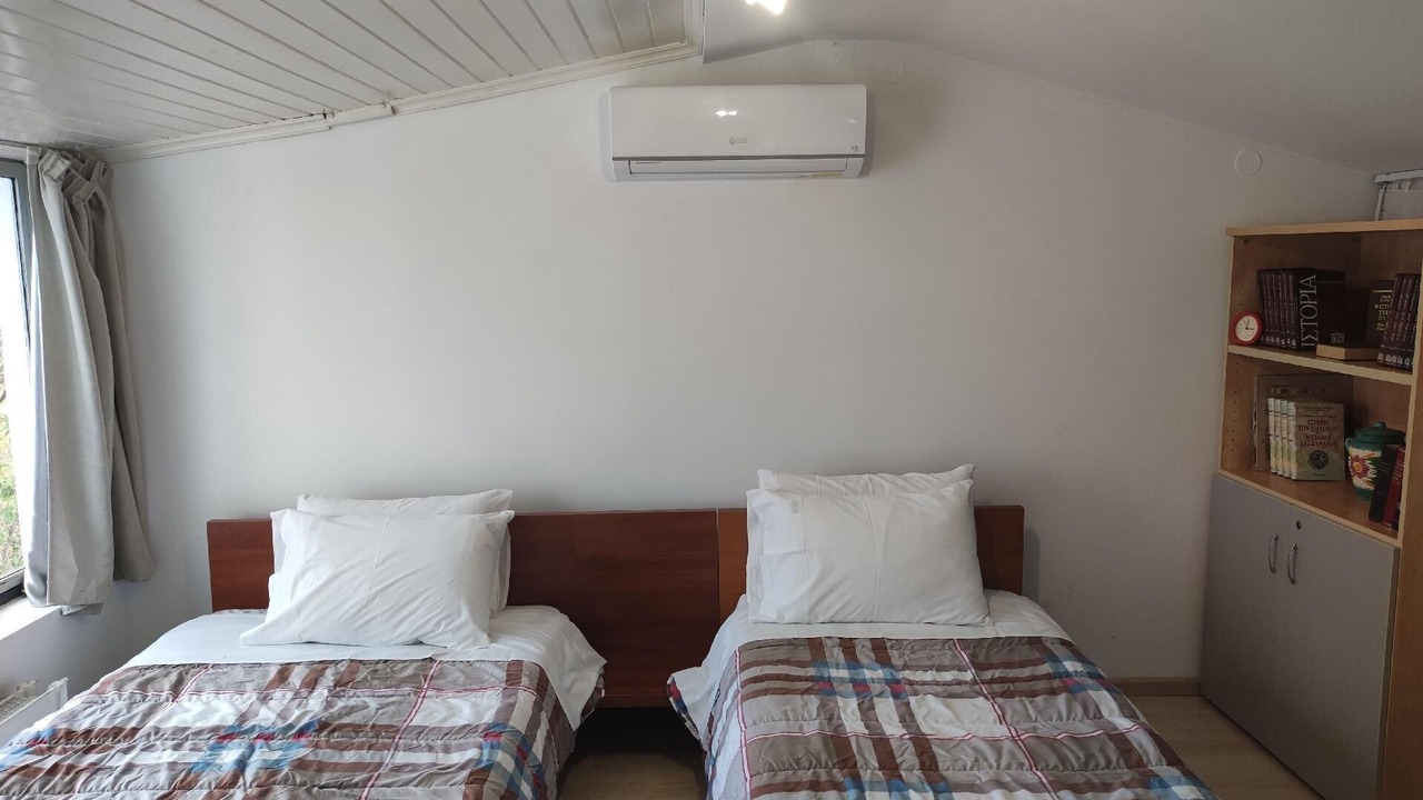 Photo of Bedroom in Vrahati